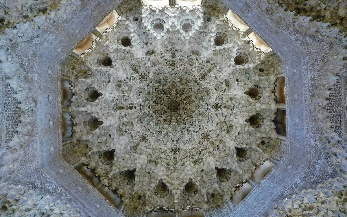The muqarnas vaulting of the Hall of the Abencerrajes in the Nasrid Palaces, Alhambra